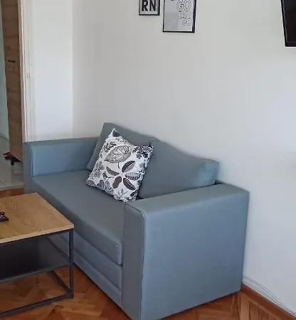 Apartman View - Next To Delta Planet Ni