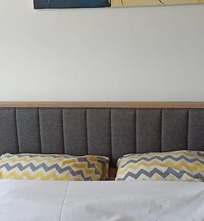 View - Next To Delta Planet Apartman Ni