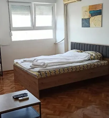 View - Next To Delta Planet 公寓