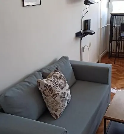 View - Next To Delta Planet 公寓 *