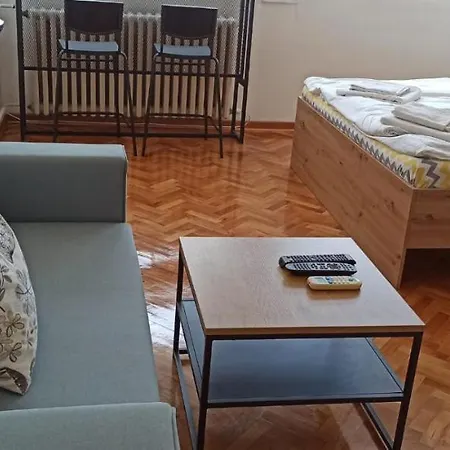 View - Next To Delta Planet 公寓 *