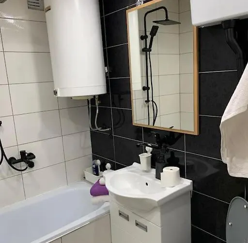 View - Next To Delta Planet Apartamento *