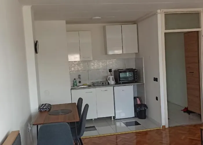 View - Next To Delta Planet Ni