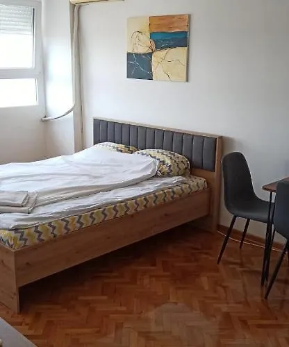 View - Next To Delta Planet Apartamento